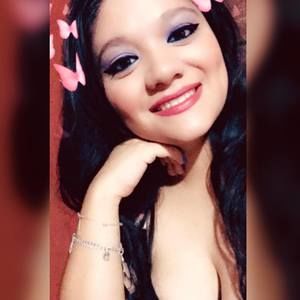 Meet your Posher, Carolina